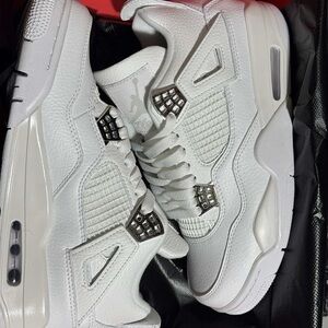 Nike Air Jordan 4 Retro White